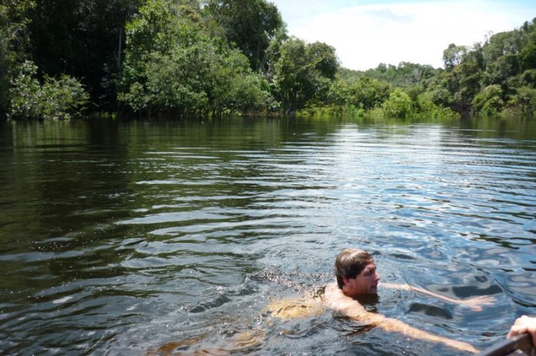 ecoadventures-atrativo-128-swimming1_GD-