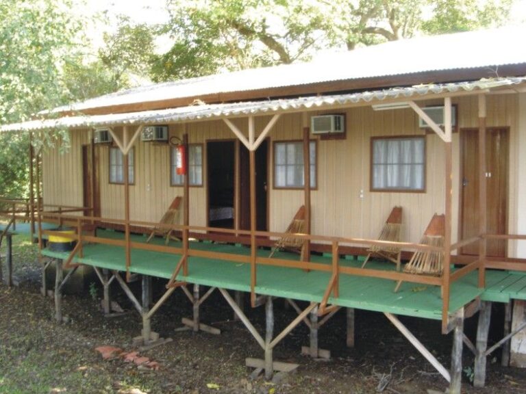 ecoadventures-hospedagem--Apto beira rio 03_GD-