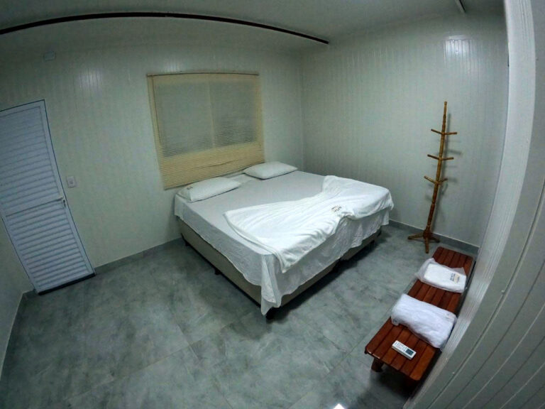 Dona Onça Jaguar Lodge (5)