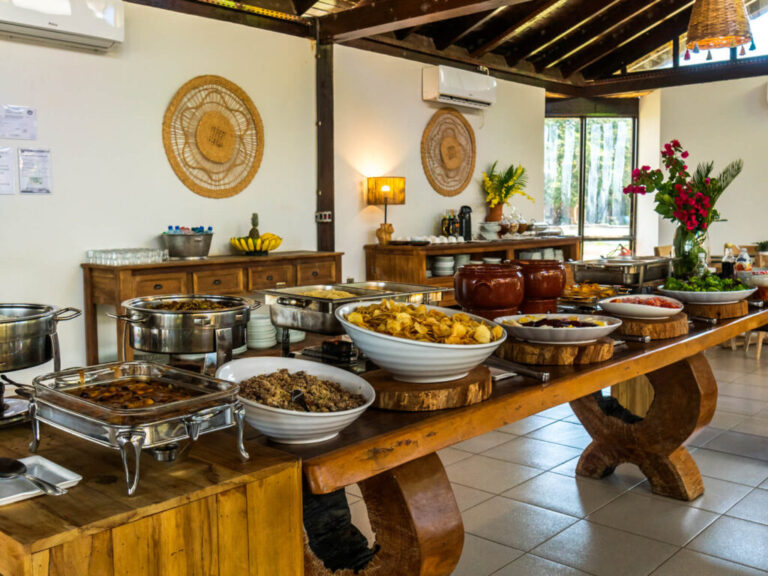 Hospedagem-com-Pensão-Completa-Santa-Rosa-Pantanal-Hotel-3-1024x768